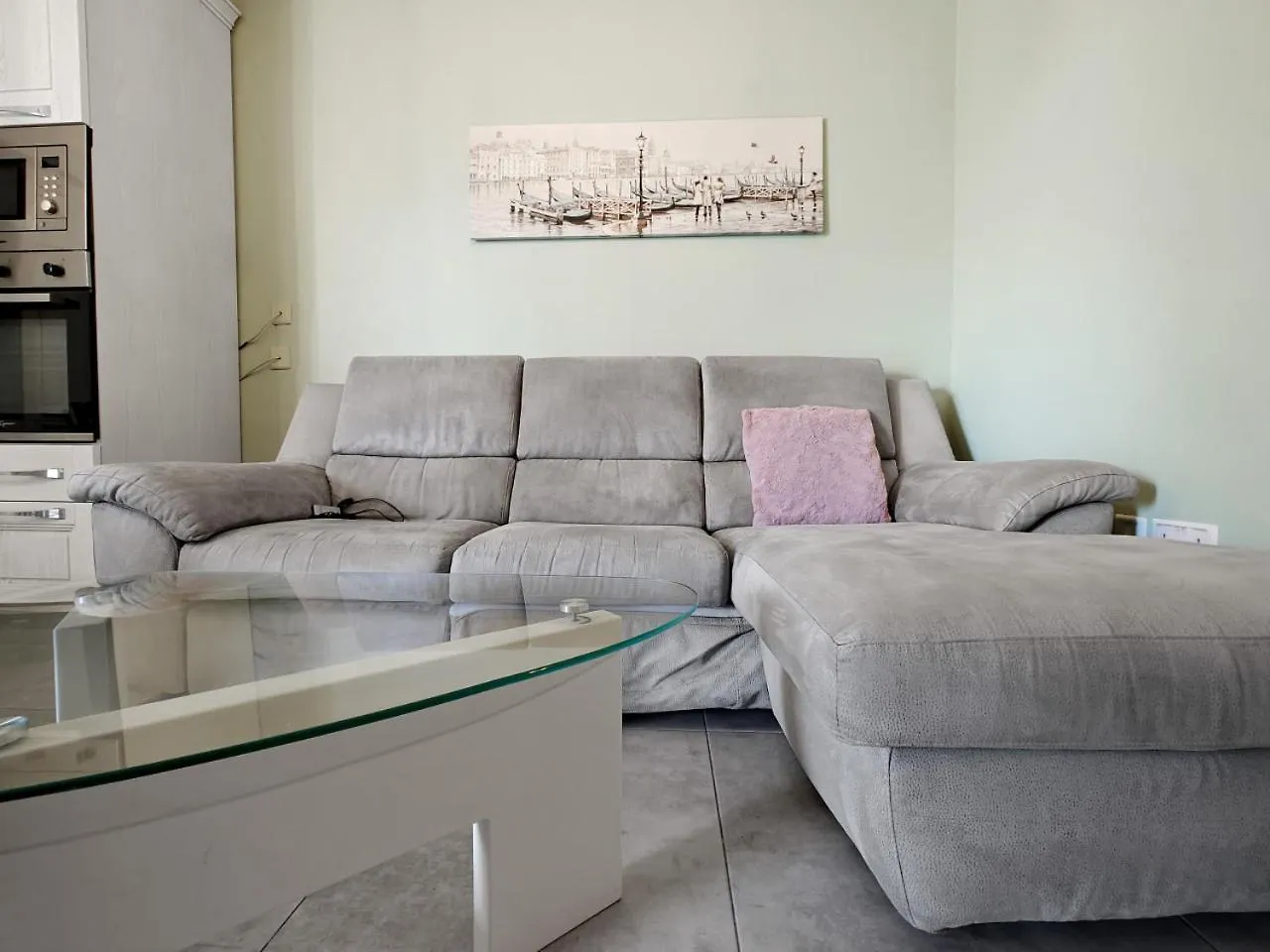 Timmys Nest Apartment Pieta